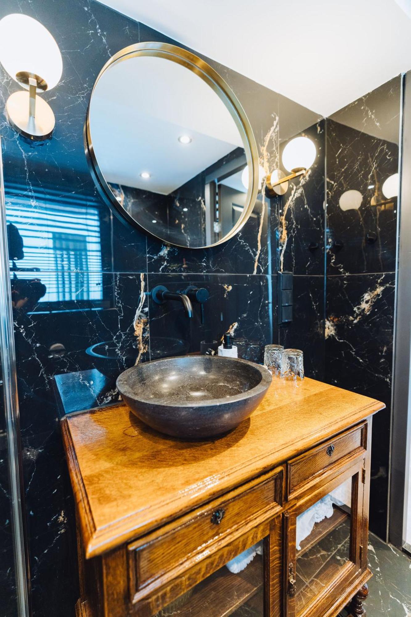 Lok Historics Luxury Art-Inspired Loft In Historic City Centre! Haarlem Exterior photo